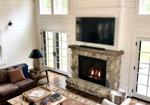 Modern Farmhouse Magazine